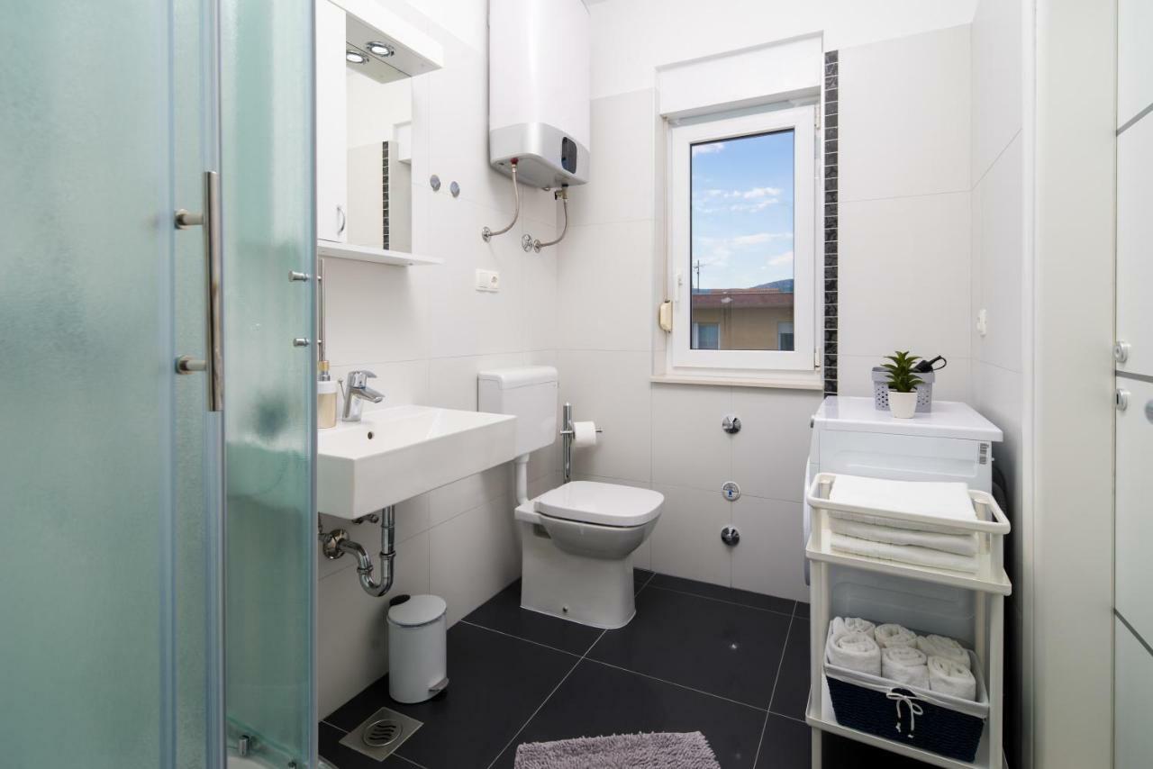 Lotus Apartman Сплит Экстерьер фото