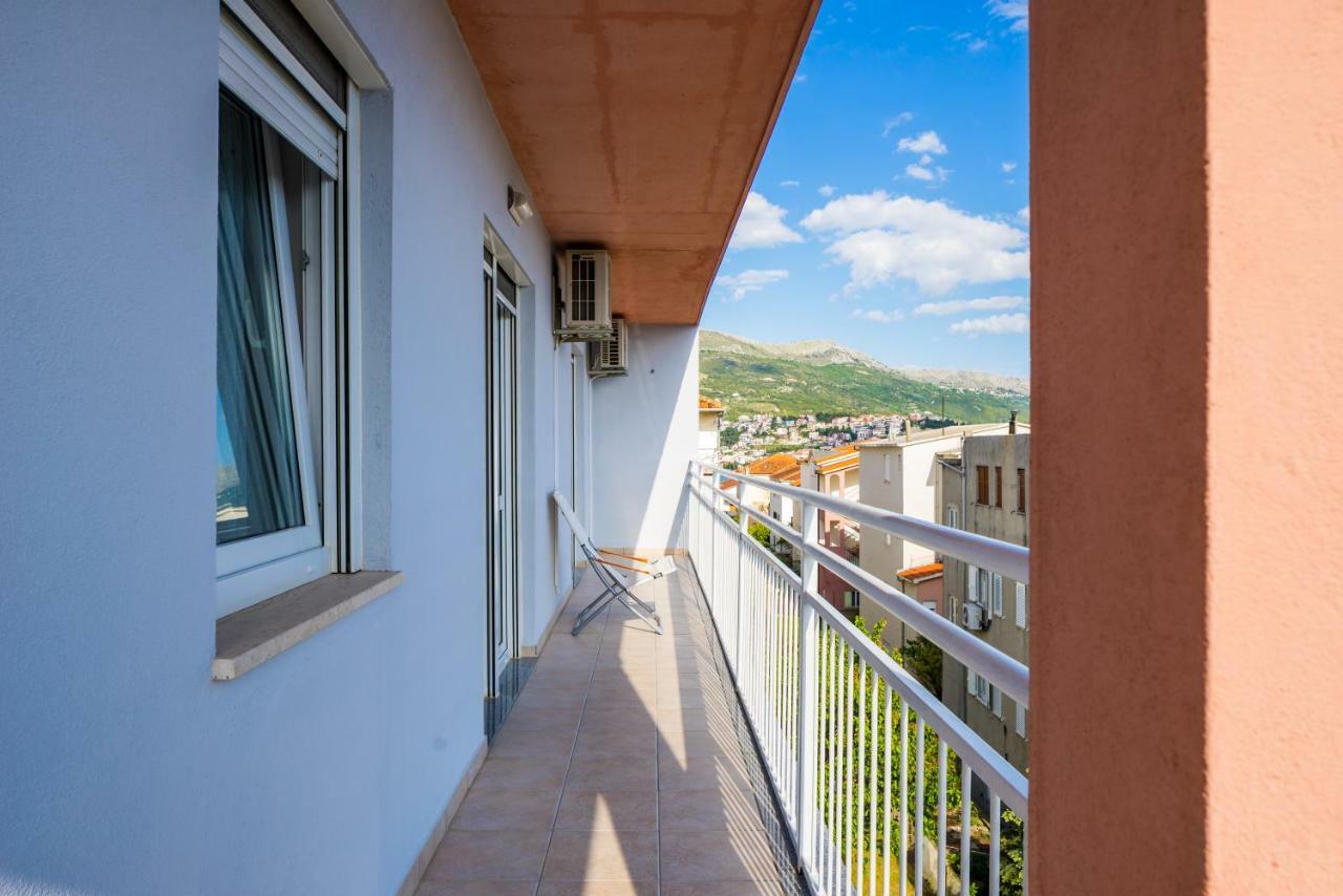 Lotus Apartman Сплит Экстерьер фото